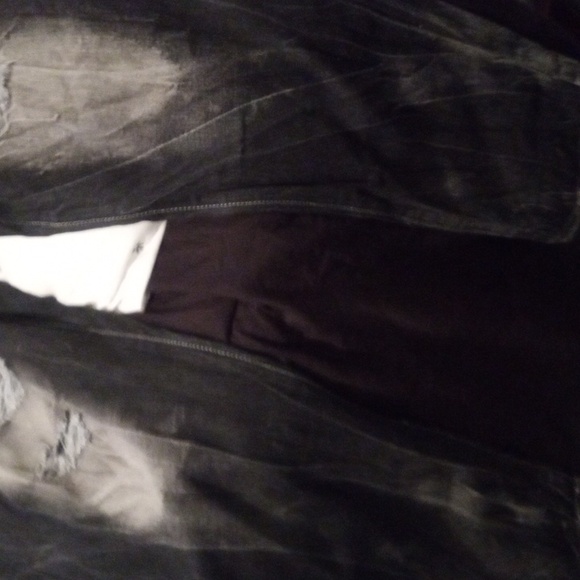 New Jeans - Picture 11 of 11